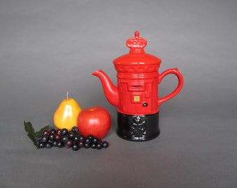 Théière rouge vintage, Post Box Novelty, Price Kensington Potteries