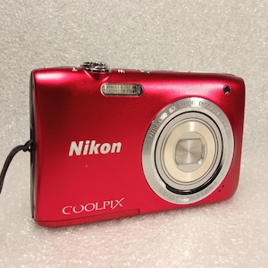 Red NIKON Coolpix S2900 / Vintage Nikon digital camera / Tested and working
