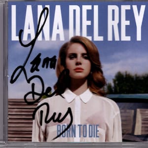 Lana Del Rey　直筆サイン入りCD Lana Del Rey 直筆サイン入りCD ハート付き 超希少 Lana Del Rey