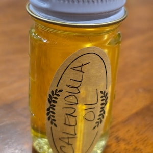 Organic Calendula Oil