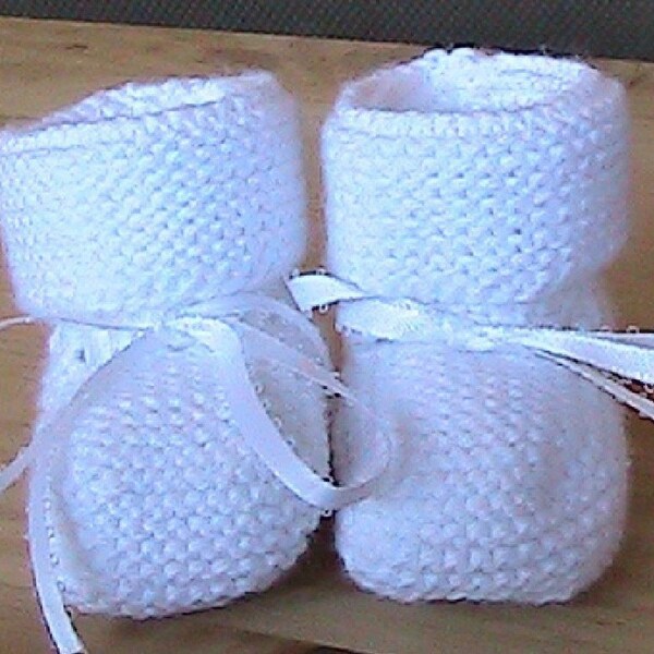 Knitted Baby Booties - white, size 0-6 mo