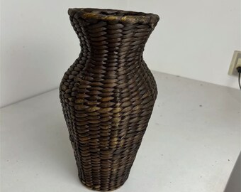 Bohemian Rattan Flower Vase: Natural Home Decor Accent Handcrafted Rattan Vase Eco-Friendly Floral Display