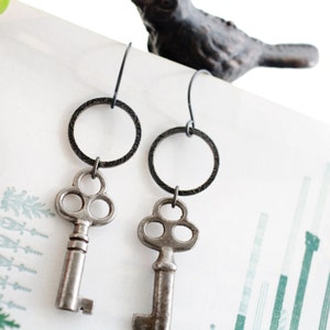 cosmic keys earrings with vintage pewter skeleton keys image 5