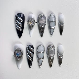 Gothic black Press on nails/Metallic silver nail/Gothic Nails/3D Chrome nails/Halloween Nails/3D Planet nails/gyaru nails/Birthday nails