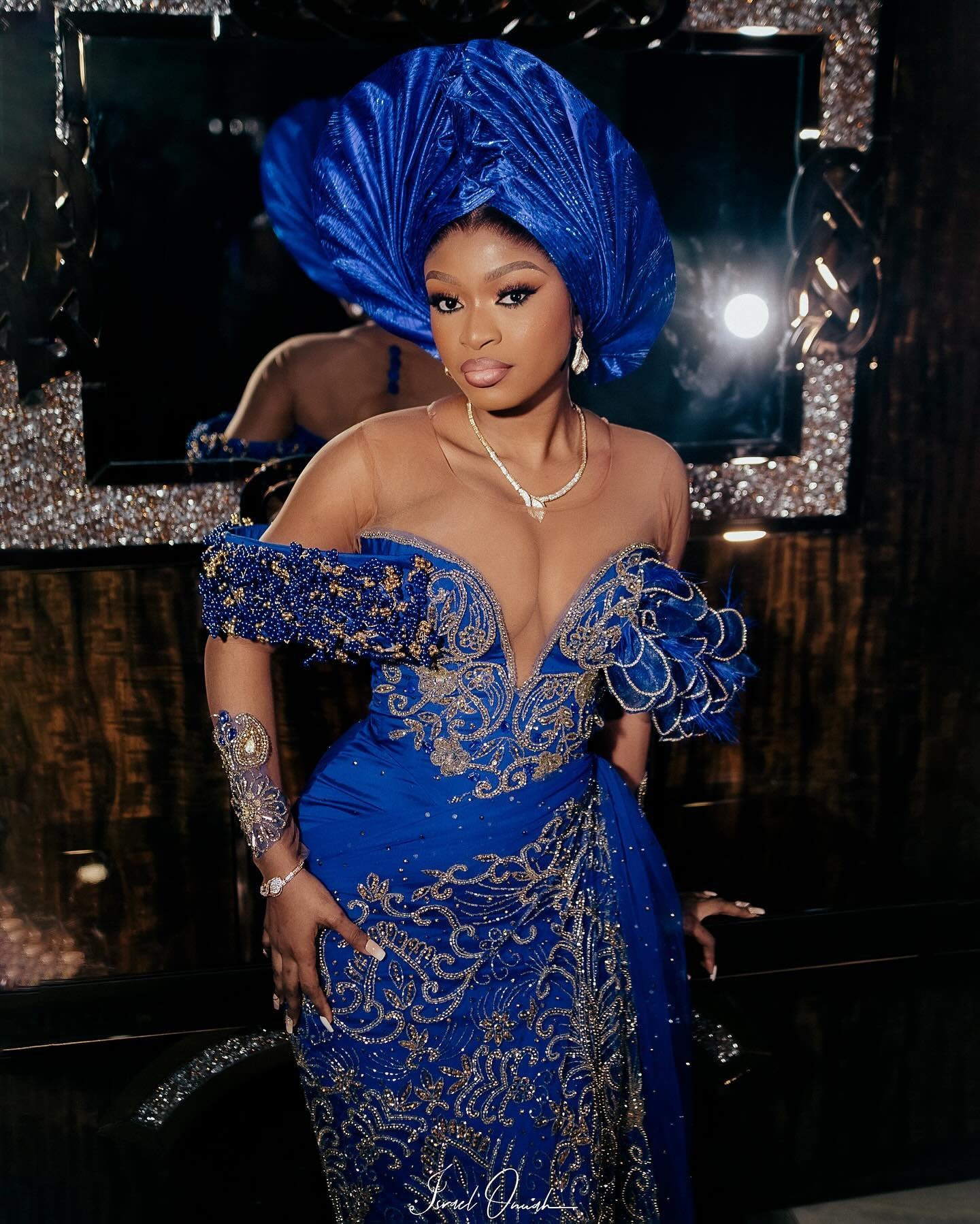 Blue African George Bridal Outfit: Traditional Wedding Dress