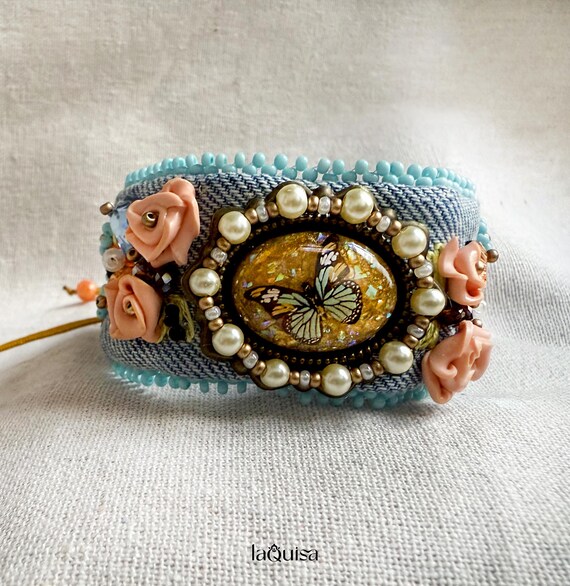 ユニークな花柄デニムブレスレット - アンバーバタフライ - Etsy 日本