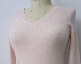 M Pink CASHMERE Pullover Knit Sweater V Neck Alex Marie Snuggly Cuddly Luxury