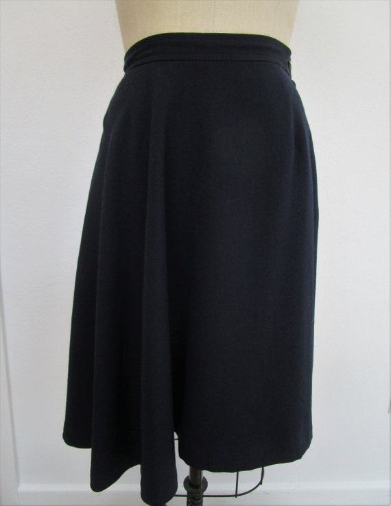 コムデギャルソン　アシンメトリーヘム　スカート　黒 コムデギャルソン アシンメトリーヘム スカート 黒 Comme Des Garçons