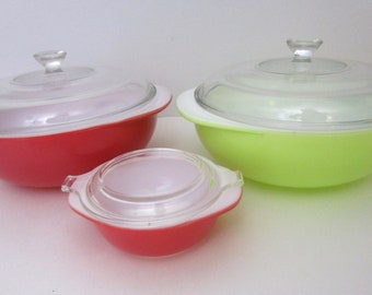 3 Pyrex Casseroles 024 w Lids Mini Pink Lime USA Vintage