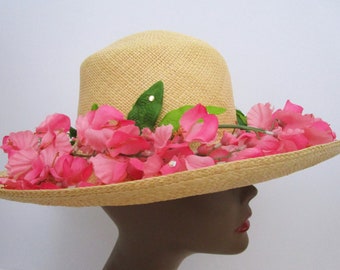 Adorable Straw Hat Medium Wide Brim Natural Pink Silk Flowers Church Wedding Garden