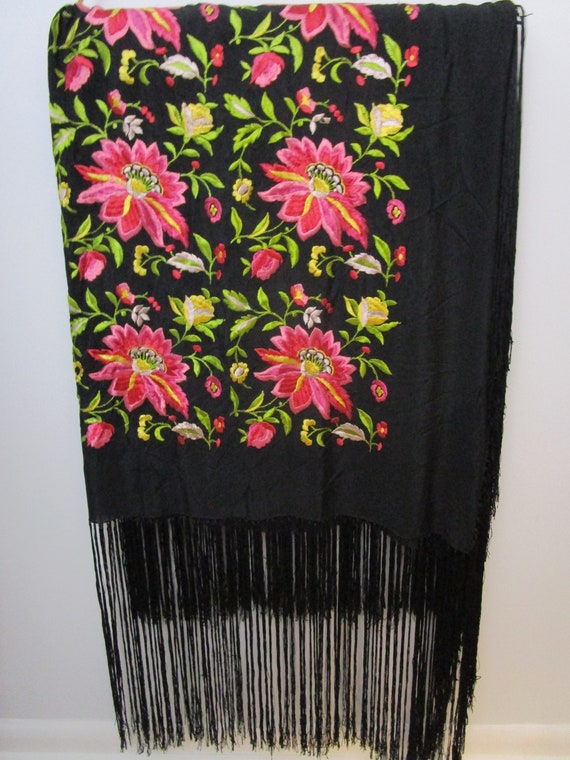 1920s Knotted Fringe Silk Shawl Piano Scarf Black 