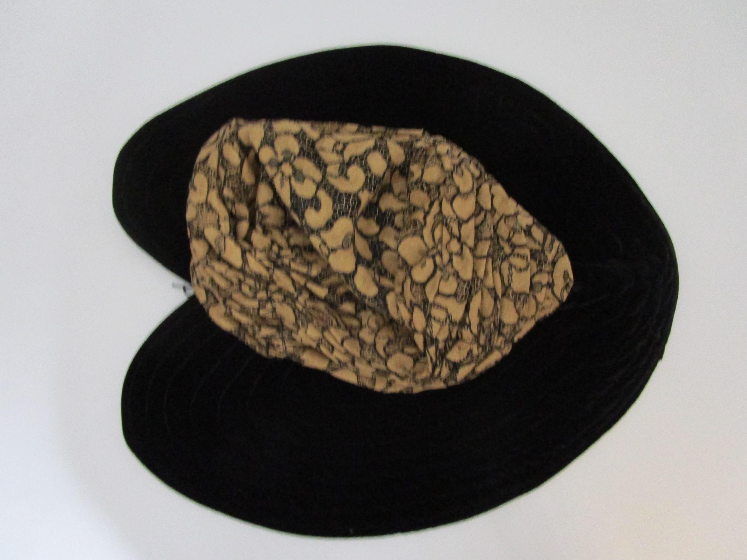 Kokin Soft Velvet Floppy Brim Hat Black Velveteen Gold Lace  display picture 3