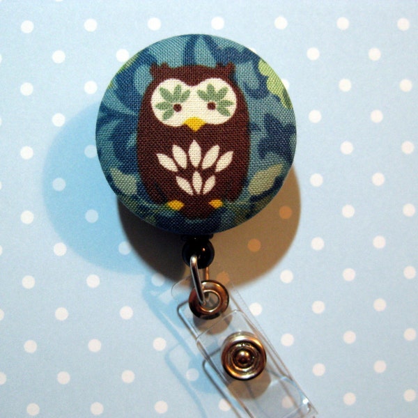 FUN BADGE - Clip-on Retractable Reel ID Badge Holder - LUSCIOUS OWL.  Luv the colors.