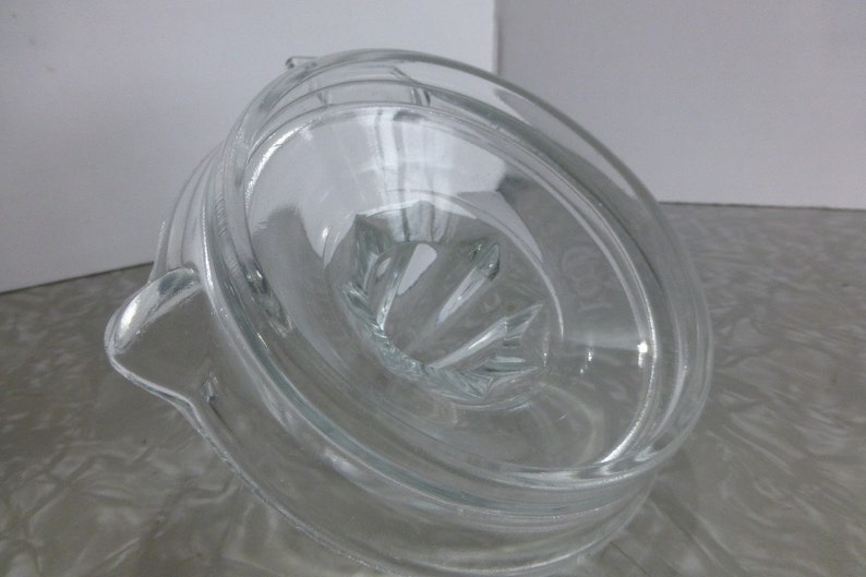 Vintage Glass Juicer Juice Reamer
