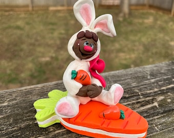 Gingerbread Bunny Sitting on a Carrot Hand Sculpted Polymer Clay, Tiered Tray Decor Gift for Bunny Collectors, Easter/Spring Home Decoration