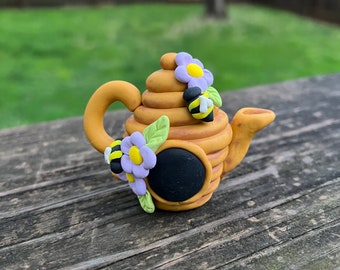 Beehive Teapot with Flowers Hand Sculpted Polymer Clay, Tiered Tray Decor, Gift for Her/ Mom, Spring Home Decor, Bee Summer Decoration