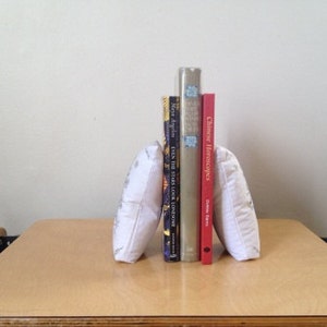 Chamomile Bookends image 2