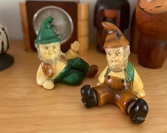 vintage Pair of Devon Ware by Kahane gnome figurines, vintage hand painted chalkware elf figurines, vintage seated gnome figurines