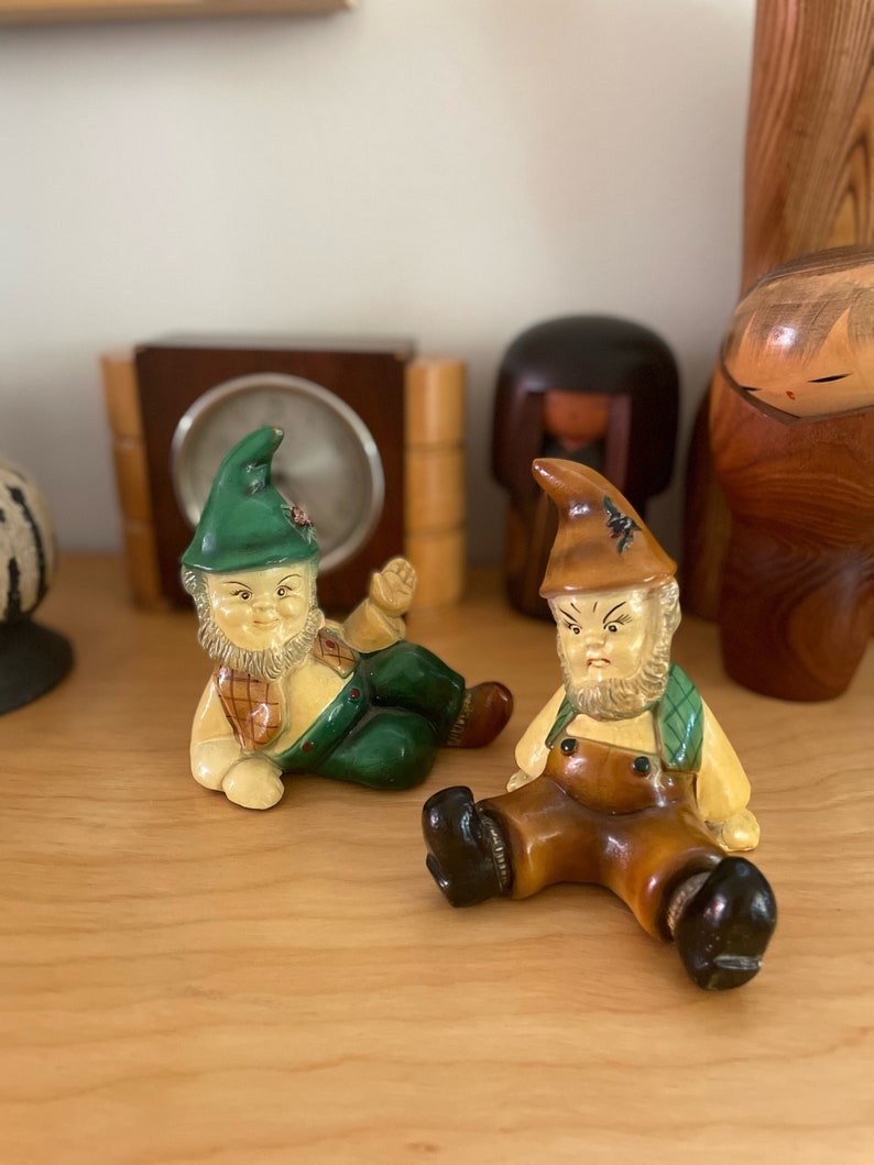 vintage Pair of Devon Ware by Kahane gnome figurines, vintage hand painted chalkware elf figurines, vintage seated gnome figurines image 1