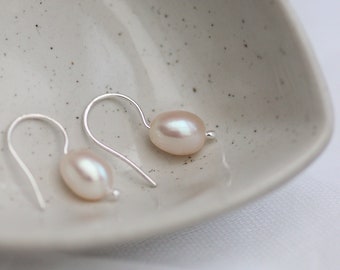 Simple Pearl Earrings / Pearl Drops / Dangly Pearl Earrings / Ear Hooks