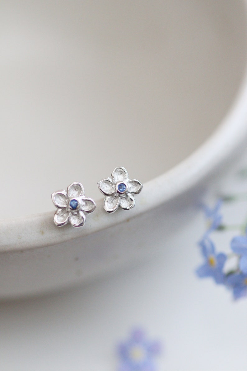 Forget-Me-Not Earrings Flower Studs Sterling Silver and Sapphire with Star Detail on the back image 5