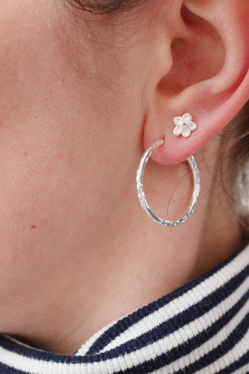 Forget-Me-Not Earrings Flower Studs Sterling Silver and Sapphire with Star Detail on the back image 6