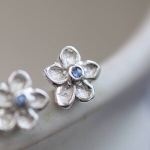 Forget-Me-Not Earrings Flower Studs Sterling Silver and Sapphire with Star Detail on the back image 3