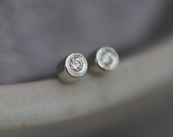 Tiny 9ct White Gold and Natural Ocean Diamond Stud Earrings / Second Piercing Studs