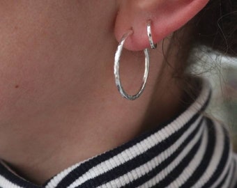 Silver Hoops / Handmade Hoop Earrings / Hammered Silver Hoops / Medium Size 2.5cm / Recycled Sterling Silver