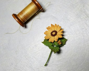 Handgemachte Sonnenblume Brosche häkeln für Frauen, Gelbe Blume Anstecknadel