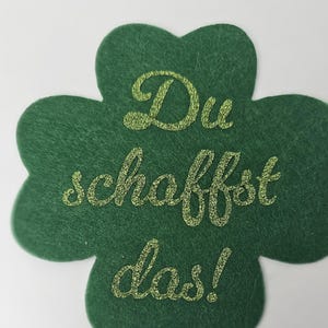 Personalisierte Glücksbringer/Kleeblatt für Prüfungen,Abitur,Abschluss, Führerschein uvm Wird nach deinen Wünschen personalisiert.