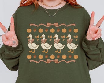 Vintage Goose Fall Sweatshirt, Silly Goose Crewneck, Grandmacore Granny Chic Sweatshirt, Fall Lover Gift, Cute Country Goose 1980s Vibe