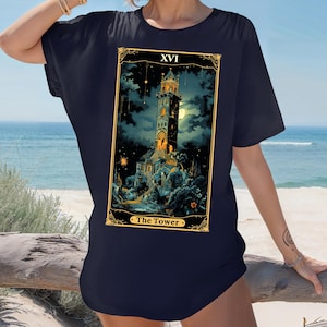 Der Turm Tarot Shirt, Tarot Karte Shirts, Astrologie Tarot Karte Shirt, Astrologie Shirt, okkultes Shirt, mystisches Shirt, Witchy Tarot Karte Shirt