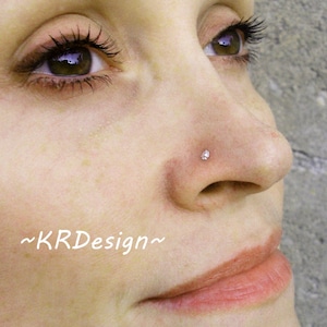 Handcrafted Sterling Silver Daisy Nose Stud: Custom Nose Jewelry