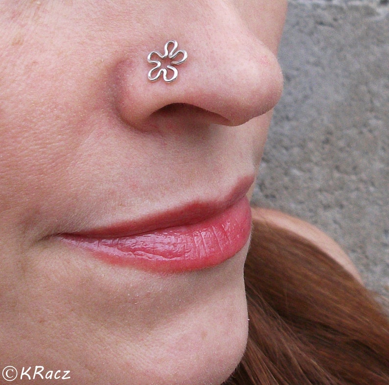 Flower Nose Stud, Tragus Piercing, Silver Nose Ring, Body Piercing, Flower Stud Earrings image 2