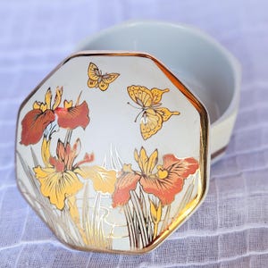 Joyero japonés vintage Chokin: plato de porcelana con motivos florales