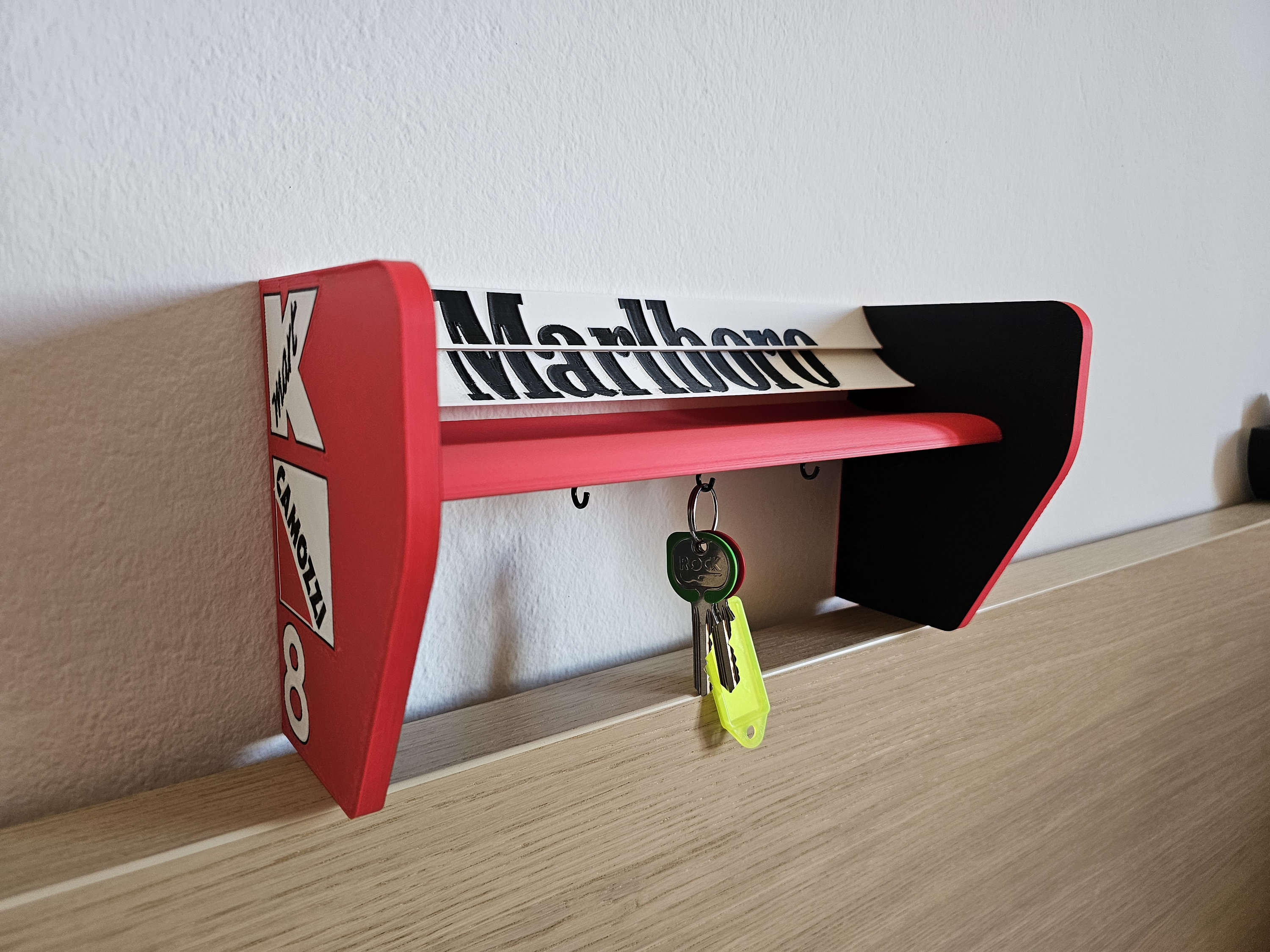 Portachiavi dell'ala posteriore della McLaren MP4/8 di Ayrton Senna