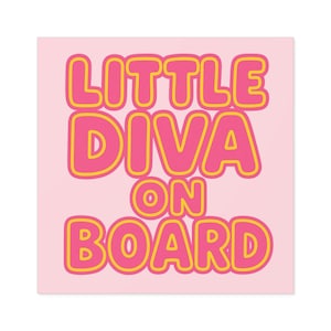 Naklejka na zderzak Little Diva On Board - zabawna naklejka na zderzak Baby Diva, zuchwała parodia Baby on Board, satyryczna naklejka na samochód Glam Baby