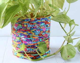 Large Bright and Vibrant  Indoor Plant Pot With Drainage Plate