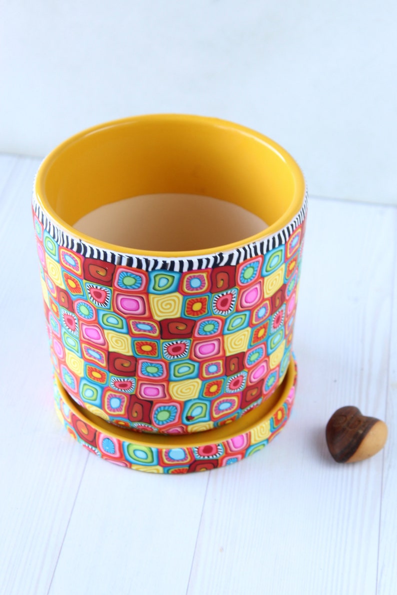 Colorful Indoor Plant Pot With Drainage Plate