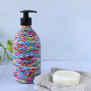 Colorful Abstract Liquid Soap Dispenser, 500ml Hand Soap Push Pump Bottle, Kitchen and Bathroom Accessories