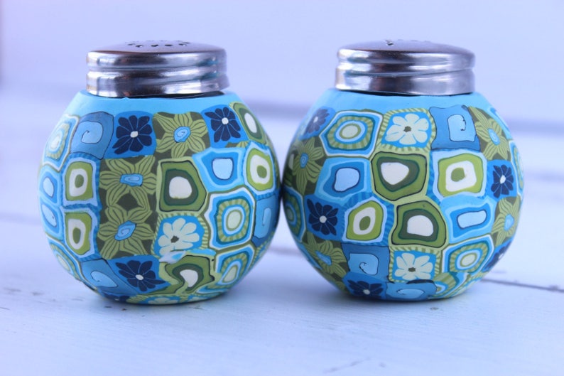 Unique salt and pepper setcute salt and pepper shakersgreen Etsy
