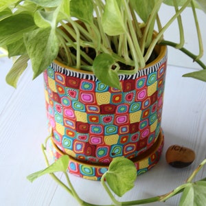 Colorful Indoor Plant Pot With Drainage Plate