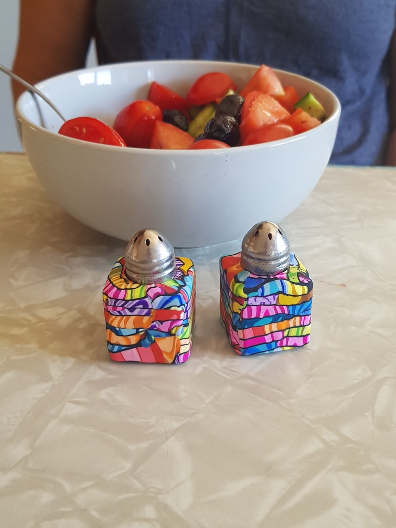 Colorful vivid mini salt and pepper shakers set image 5