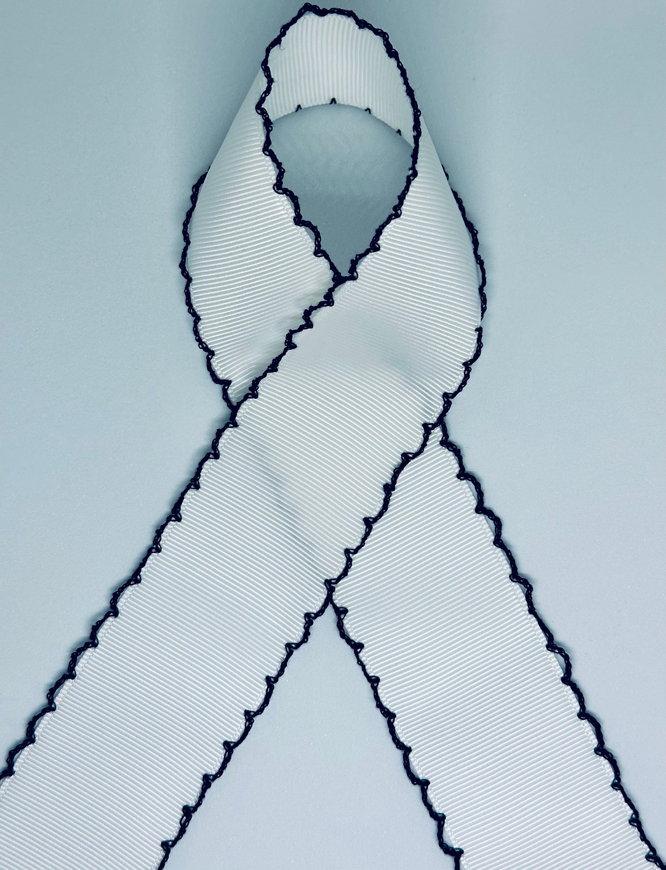 White Grosgrain Ribbon With Navy Blue Moonstitch Edge, 1.5 or 2.25 Inch ...