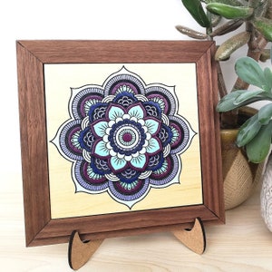 3D Layered Flower Mandala Wood Art: Engraved Boho Wall Decor