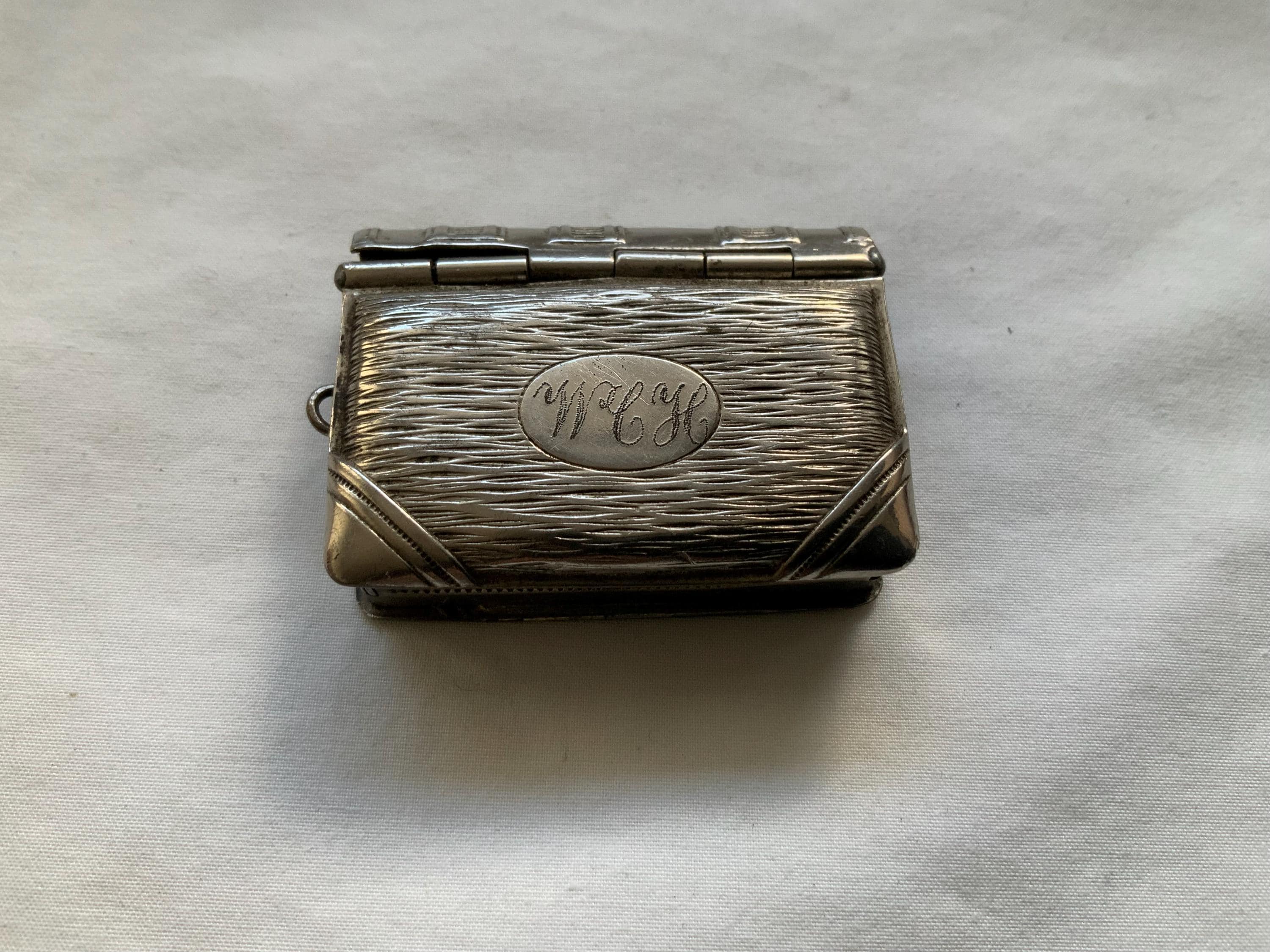Sovereign case - Etsy 日本