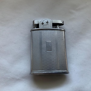 Old Vintage WWII Era Polo Automatic Chrome Petrol Pocket Lighter