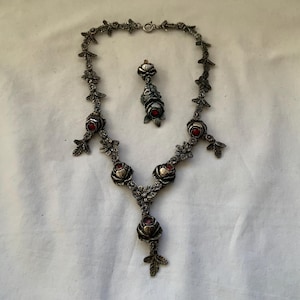 Old Art Deco Marcasite & Granite Collar Necklace With Single Drop Earrings
