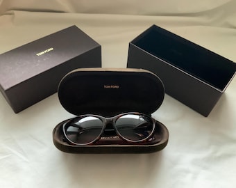 TOM FORD キャットアイサングラス ケース付 MADE IN ITALY TOM FORD